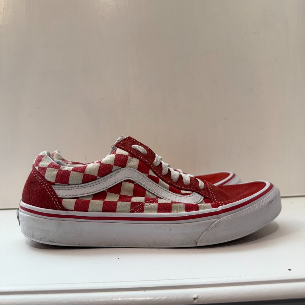 Vans Women size 7.5 Red Checkered Cush - Old Skool Lace Ups